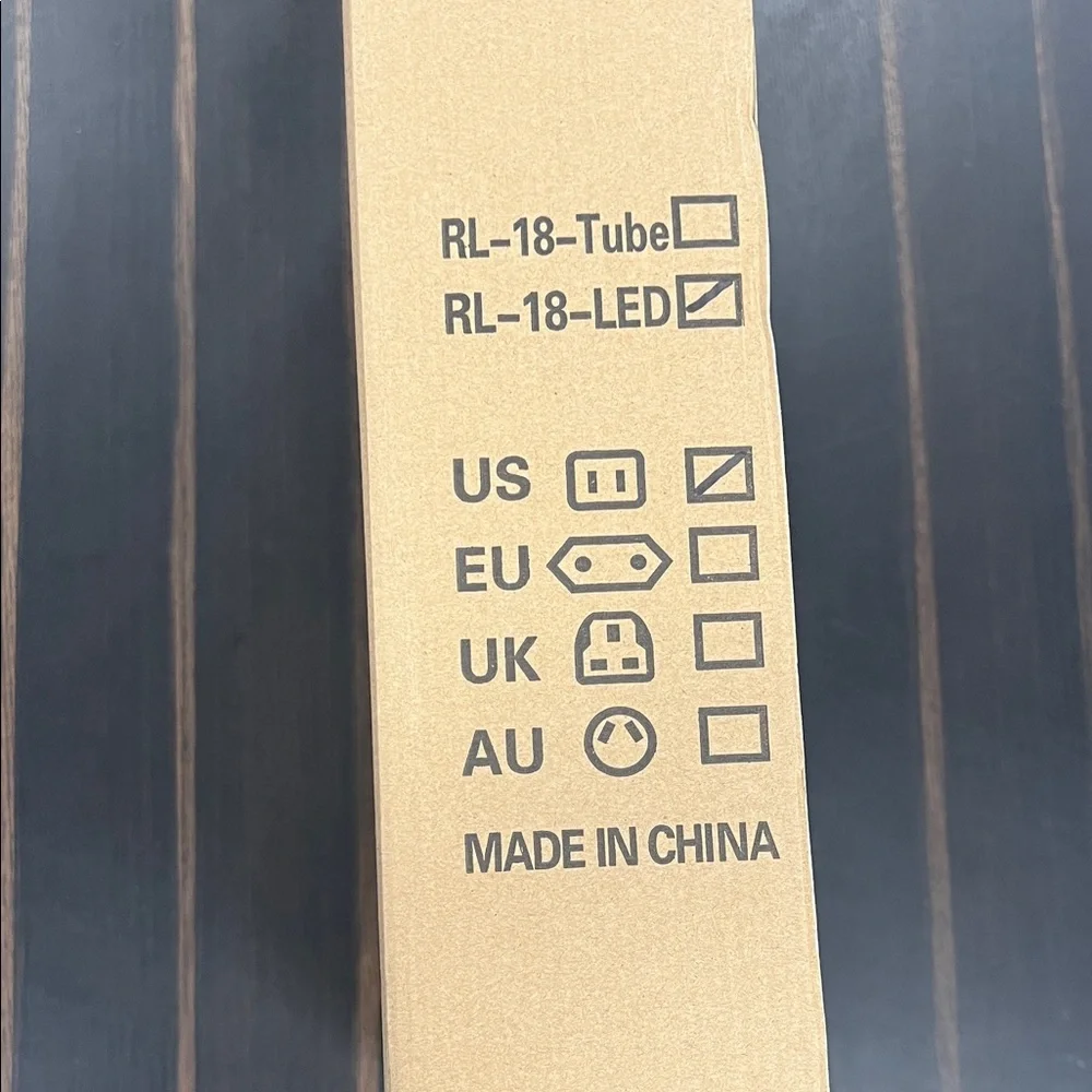 NIB - Neewer 18" LED Ring Light Kit 55W 5500K Dimmable w/ Stand & Carry Bag - Picture 8 of 11